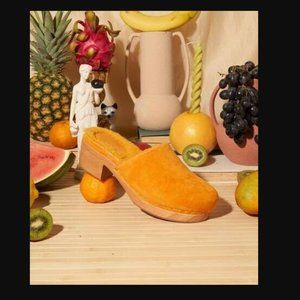 NWT Charlotte Stone Martino Clogs yellow puff fur lining